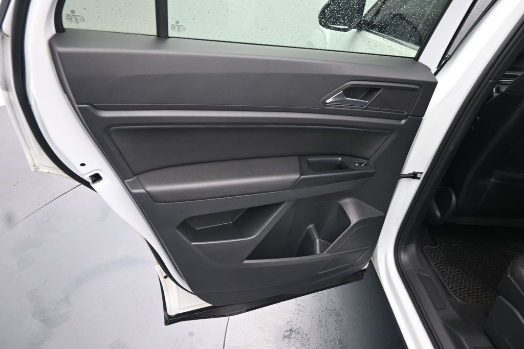 2020 Volkswagen Atlas Cross Sport 2.0T SE