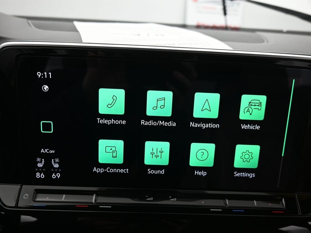 2024 Volkswagen Atlas 2.0T SEL Premium R-Line