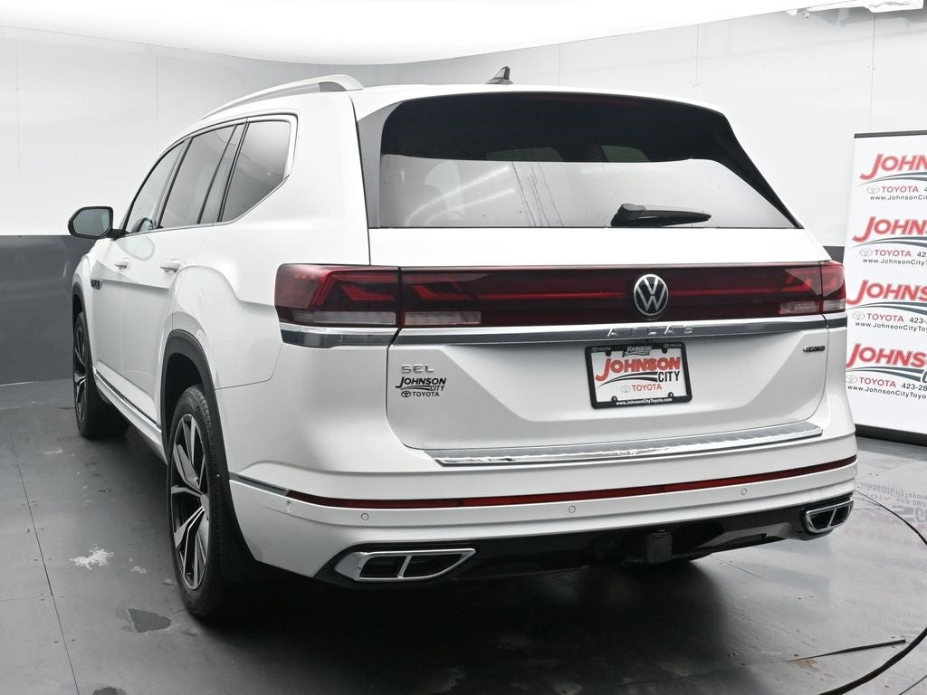 2024 Volkswagen Atlas 2.0T SEL Premium R-Line
