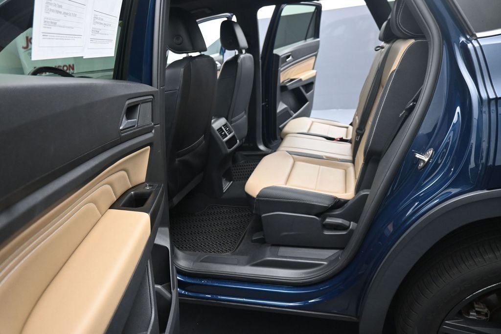2021 Volkswagen Atlas Cross Sport 3.6L V6 SE w/Technology R-Line