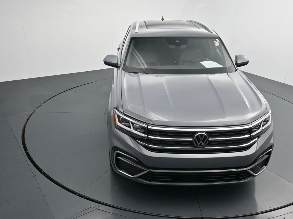 2022 Volkswagen Atlas Cross Sport 2.0T SEL R-Line