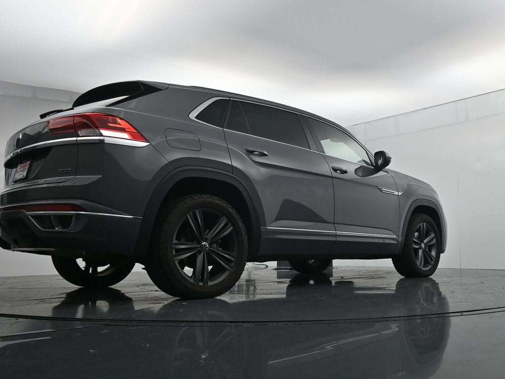 2022 Volkswagen Atlas Cross Sport 2.0T SEL R-Line