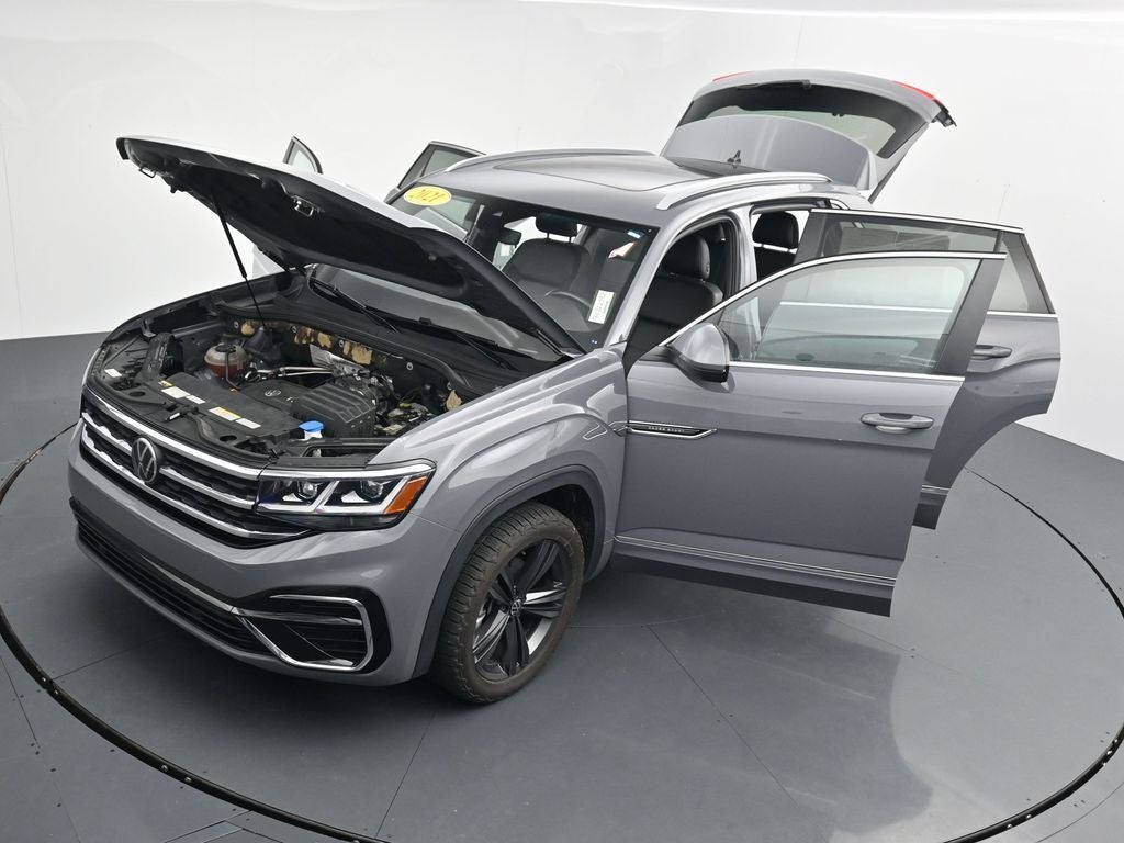 2022 Volkswagen Atlas Cross Sport 2.0T SEL R-Line