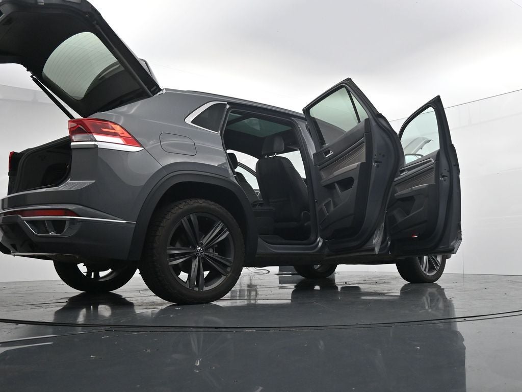 2022 Volkswagen Atlas Cross Sport 2.0T SEL R-Line