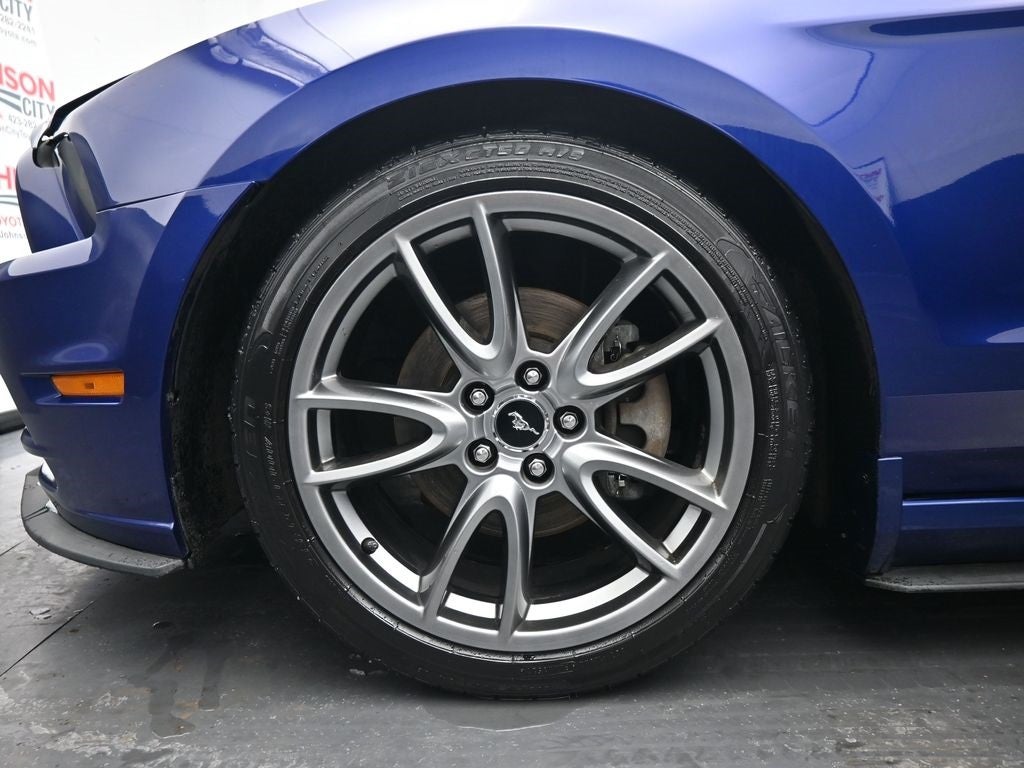 2014 Ford Mustang V6