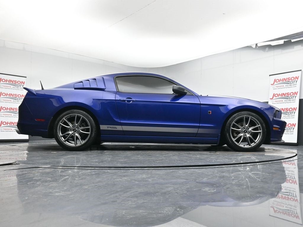 2014 Ford Mustang V6