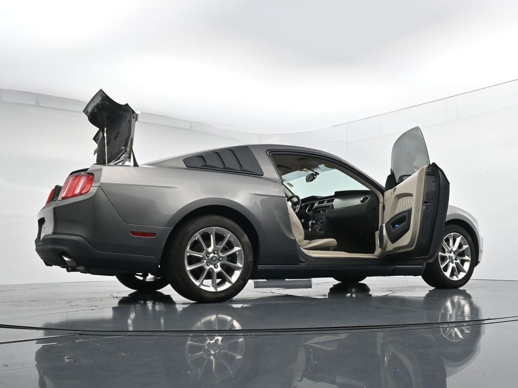 2011 Ford Mustang V6 Premium