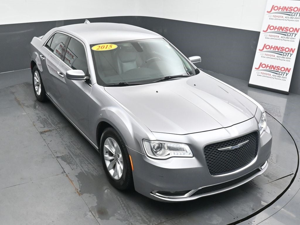 2015 Chrysler 300 Limited