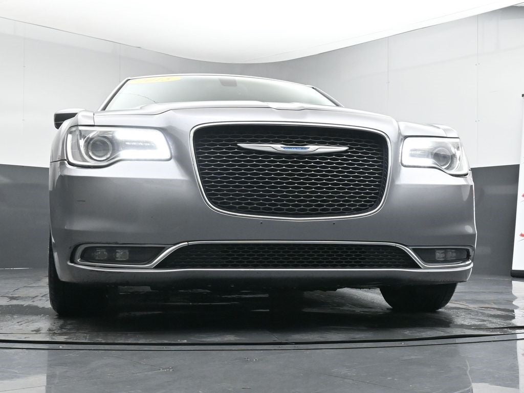 2015 Chrysler 300 Limited