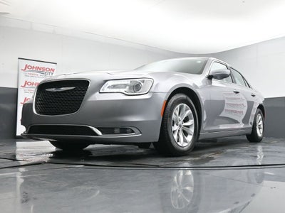 2015 Chrysler 300 Limited