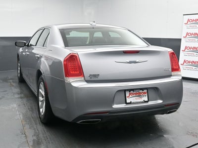 2015 Chrysler 300 Limited