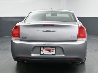2015 Chrysler 300 Limited