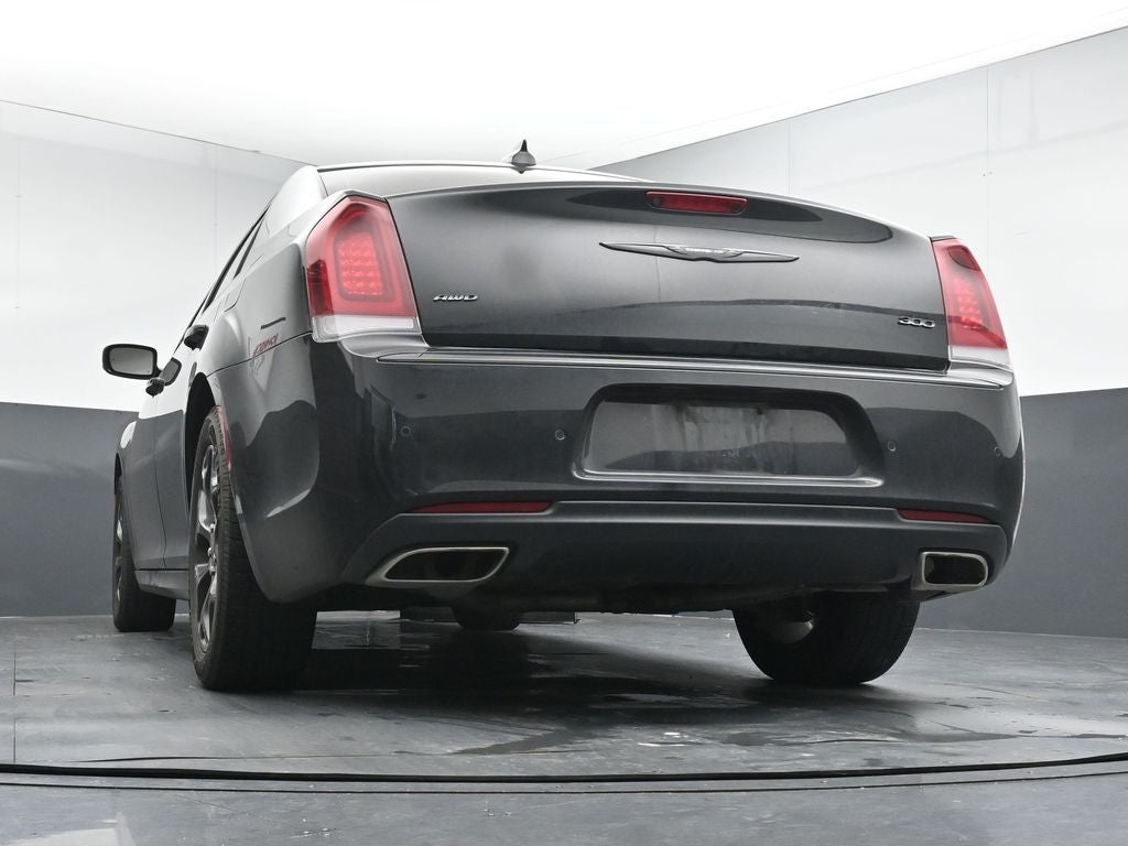 2022 Chrysler 300 Touring