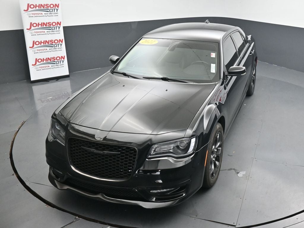 2022 Chrysler 300 Touring