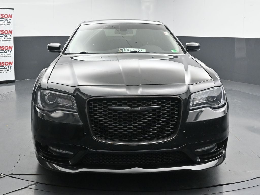 2022 Chrysler 300 Touring