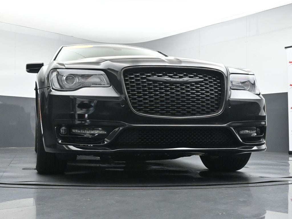 2022 Chrysler 300 Touring