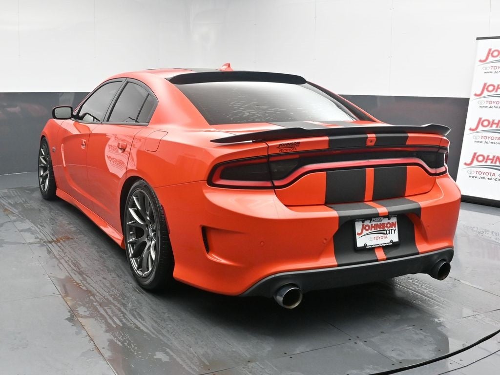 2016 Dodge Charger SRT 392