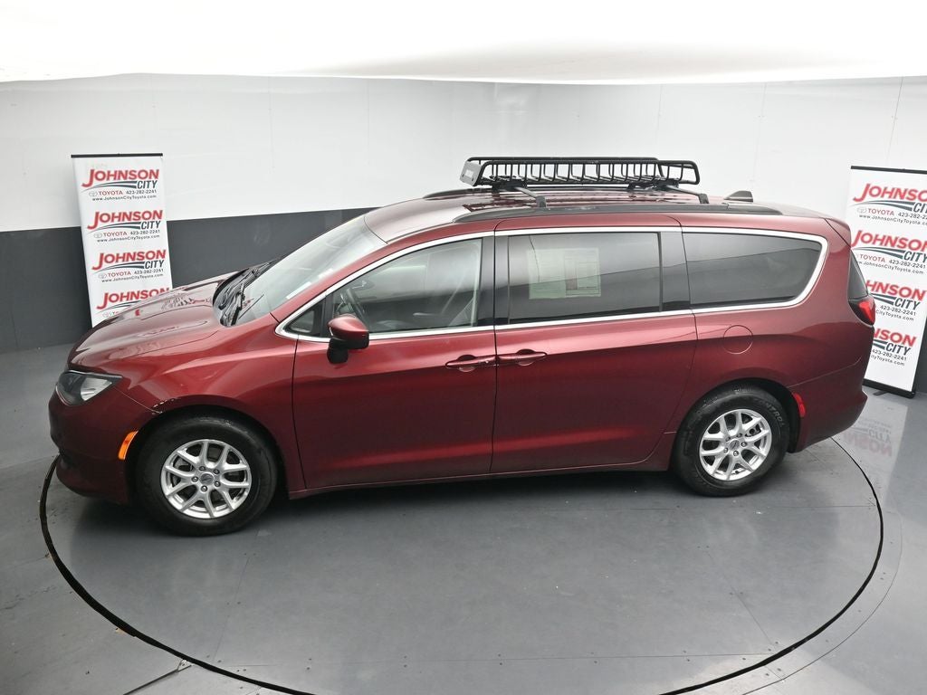 2021 Chrysler Voyager LXI