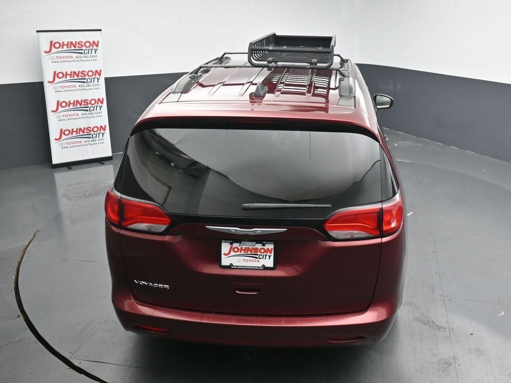 2021 Chrysler Voyager LXI