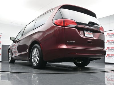 2021 Chrysler Voyager LXI