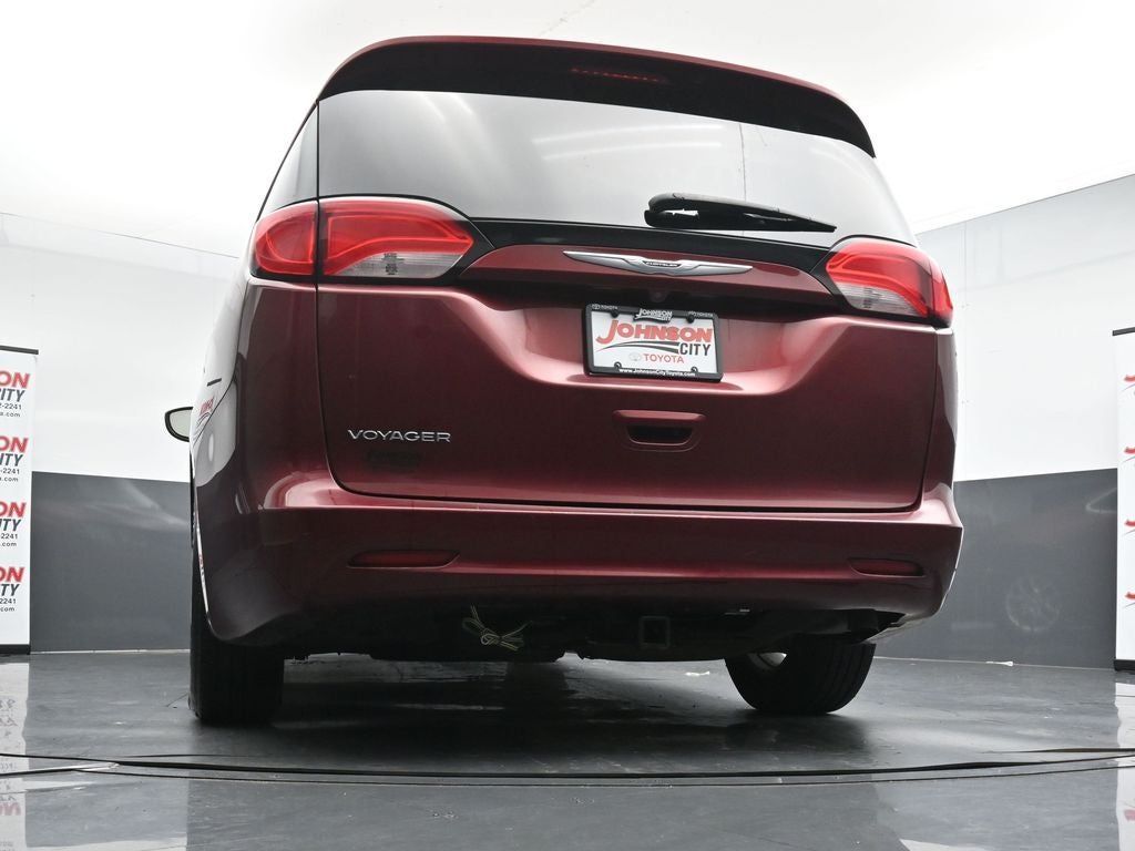 2021 Chrysler Voyager LXI