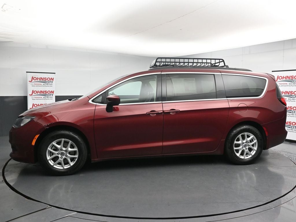 2021 Chrysler Voyager LXI