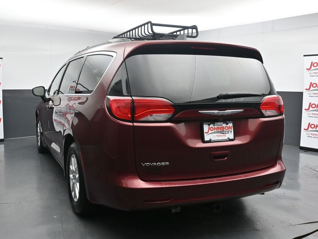2021 Chrysler Voyager LXI