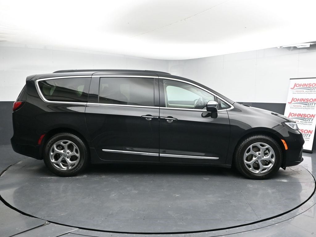 2023 Chrysler Pacifica Limited