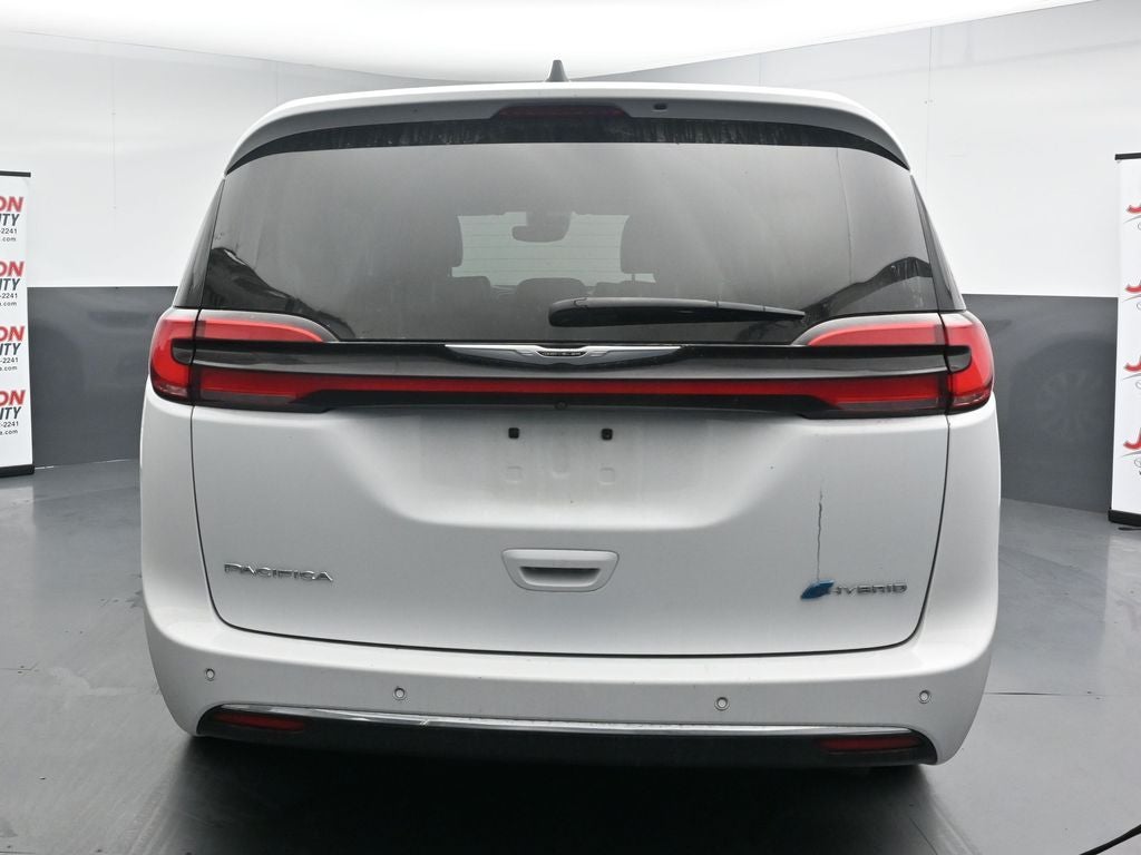 2024 Chrysler Pacifica Select