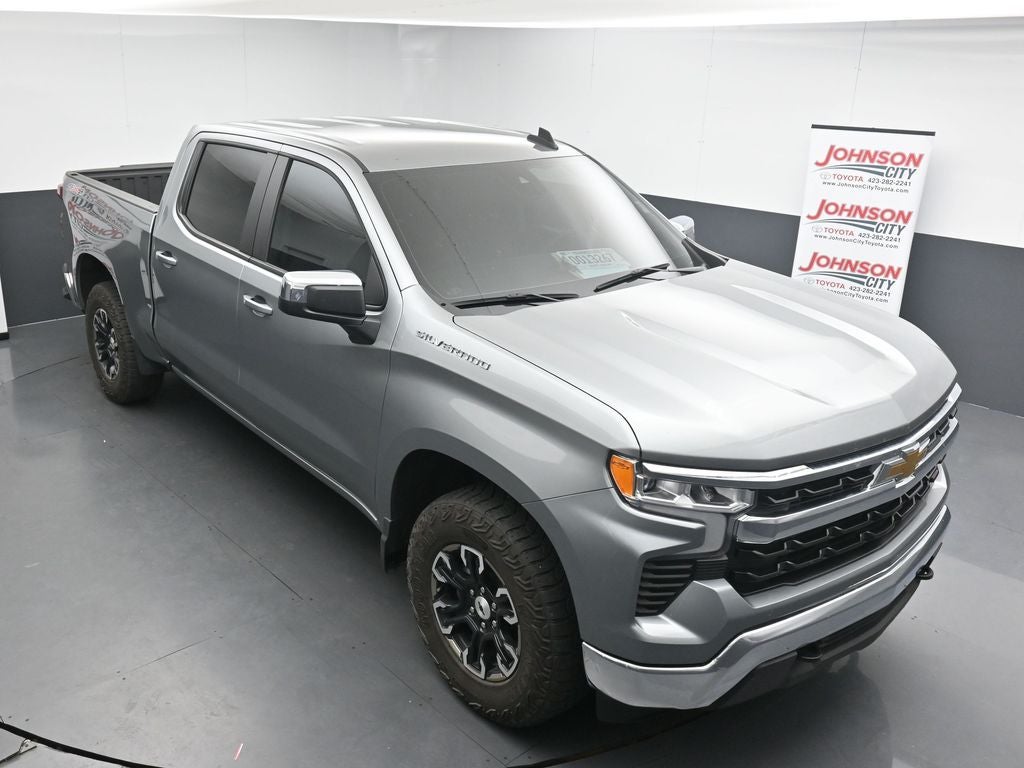 2025 Chevrolet Silverado 1500 LT LT1