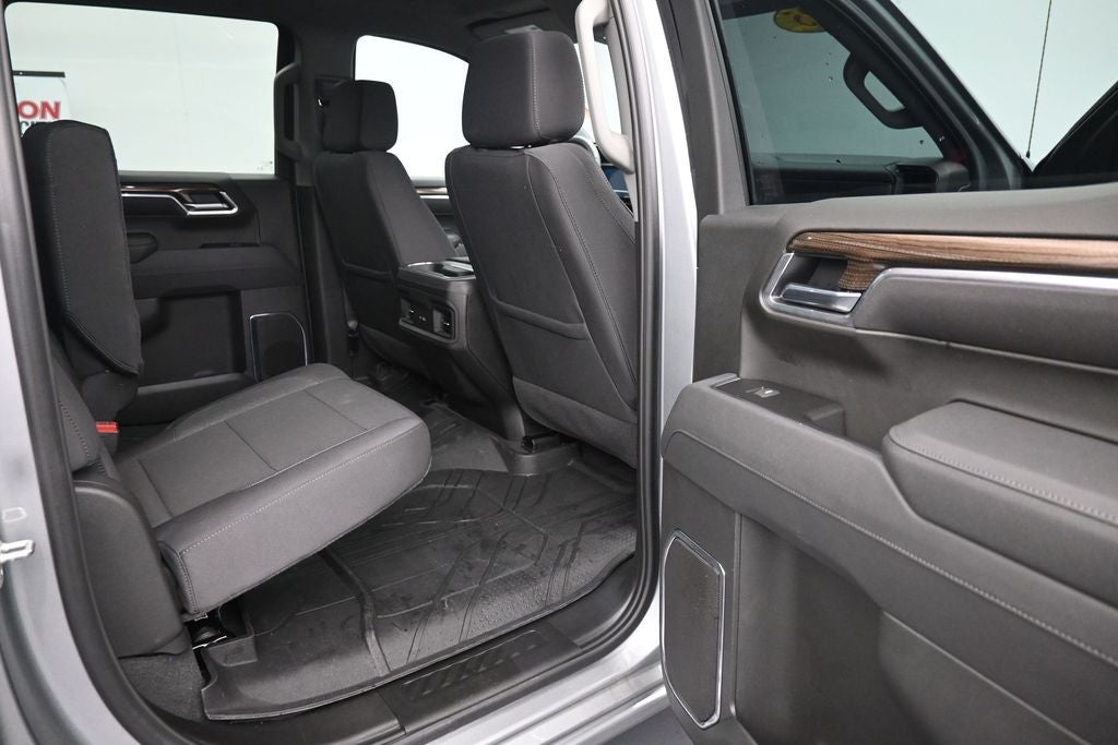 2025 Chevrolet Silverado 1500 LT LT1
