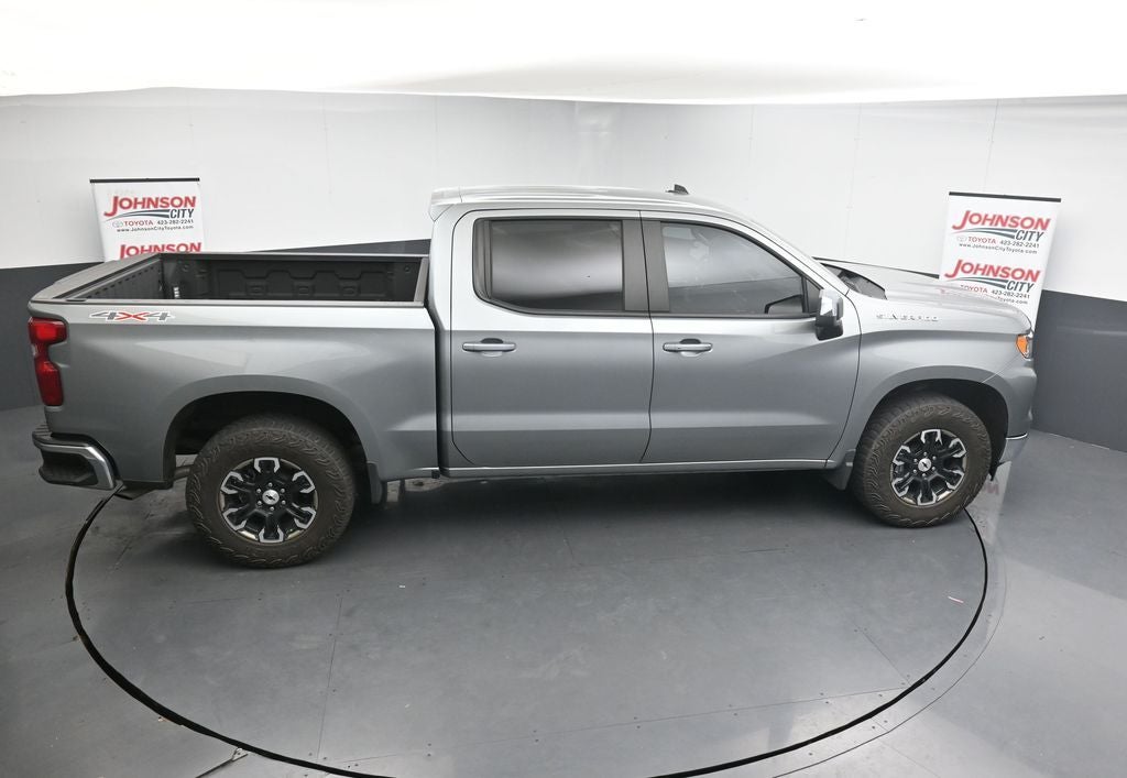 2025 Chevrolet Silverado 1500 LT LT1