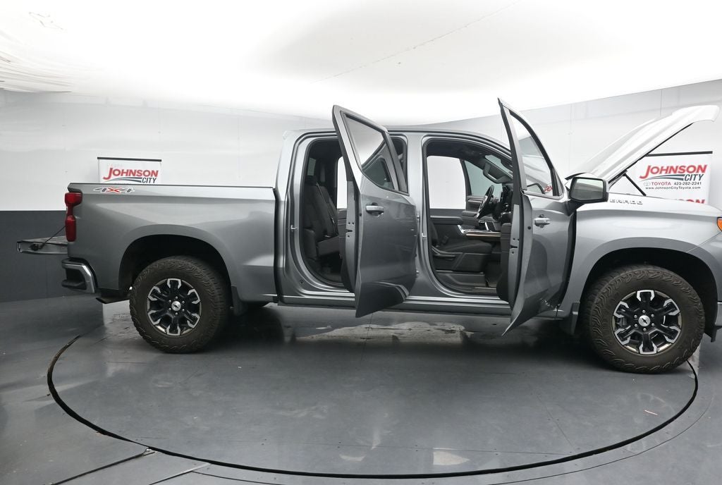 2025 Chevrolet Silverado 1500 LT LT1