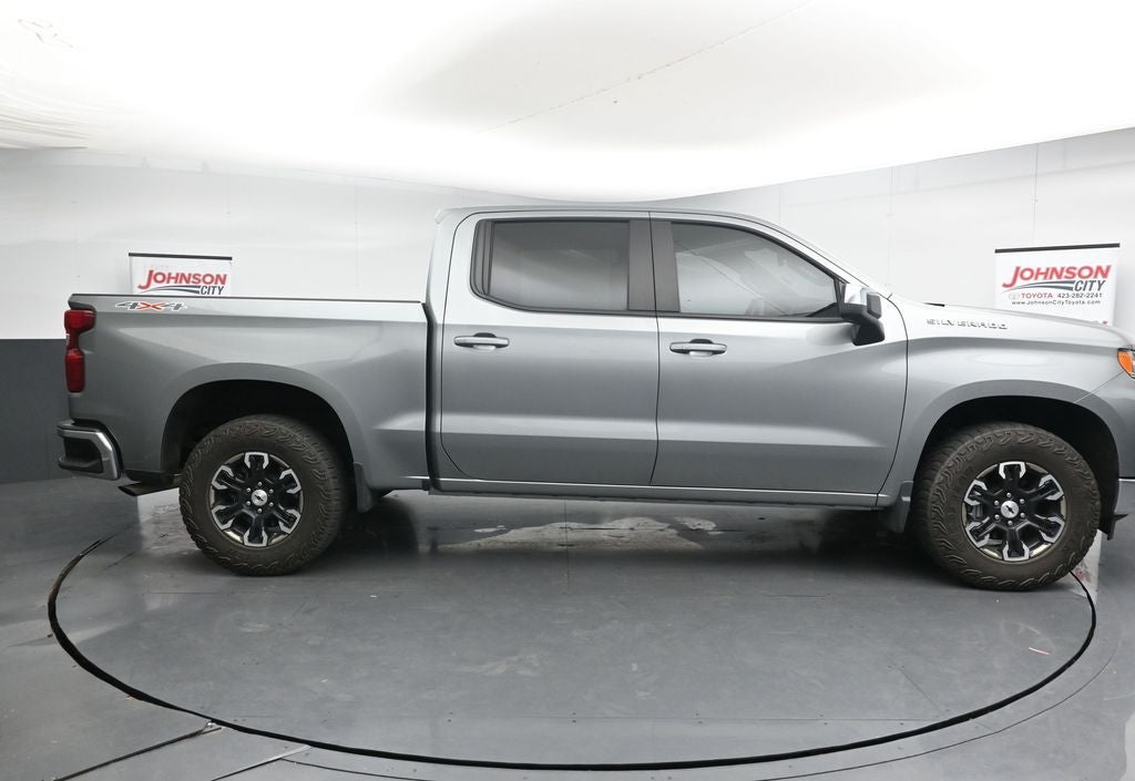 2025 Chevrolet Silverado 1500 LT LT1