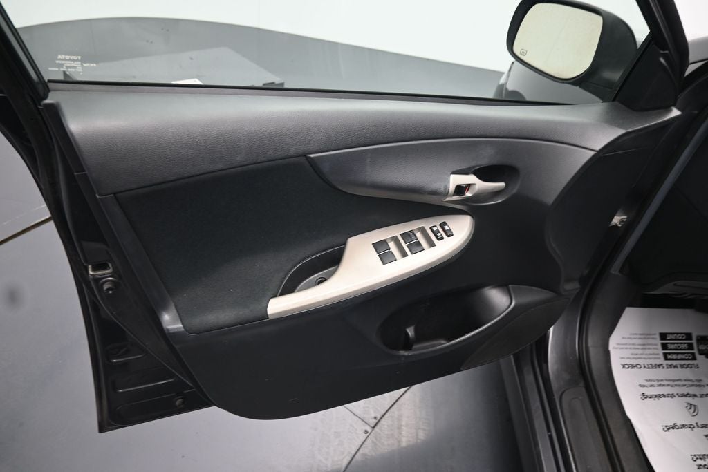 2013 Toyota Corolla S
