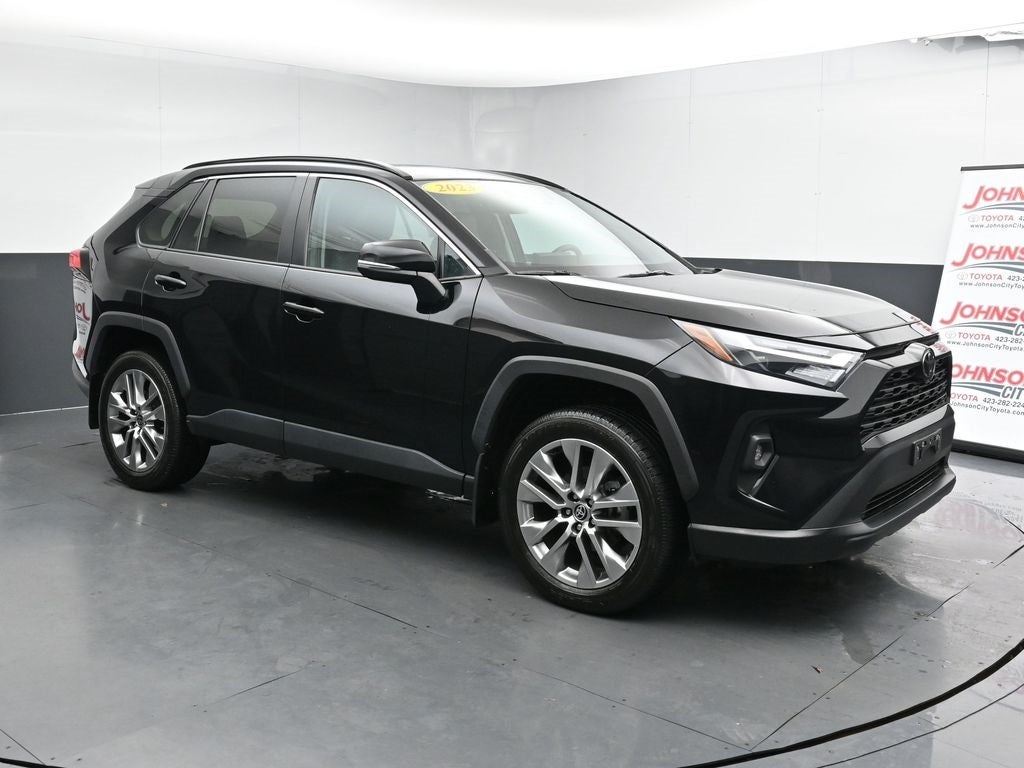 2023 Toyota RAV4 XLE Premium