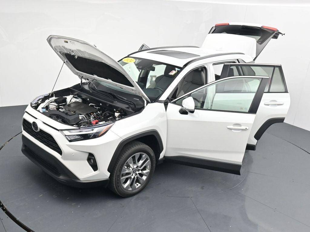 2024 Toyota RAV4 XLE Premium