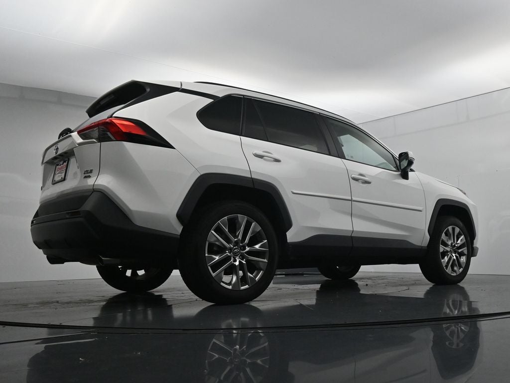 2019 Toyota RAV4 XLE Premium