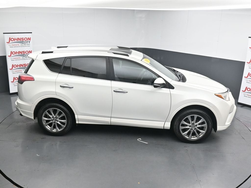 2017 Toyota RAV4 Platinum