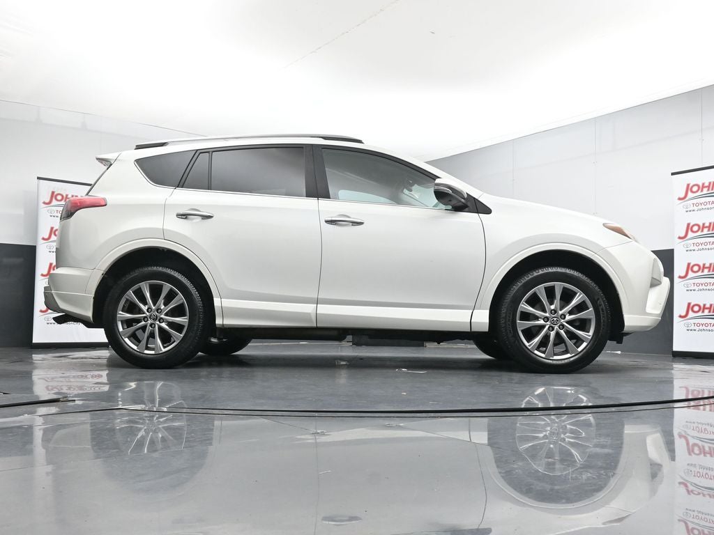 2017 Toyota RAV4 Platinum