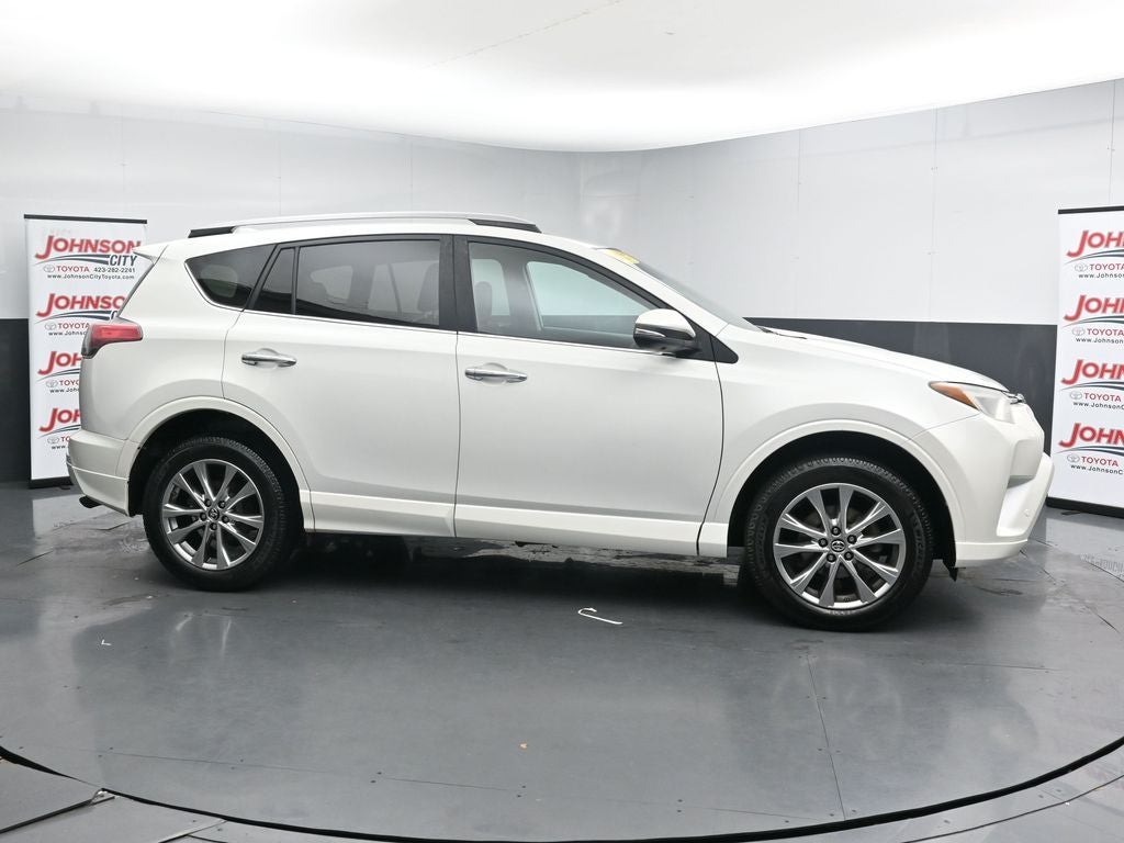 2017 Toyota RAV4 Platinum