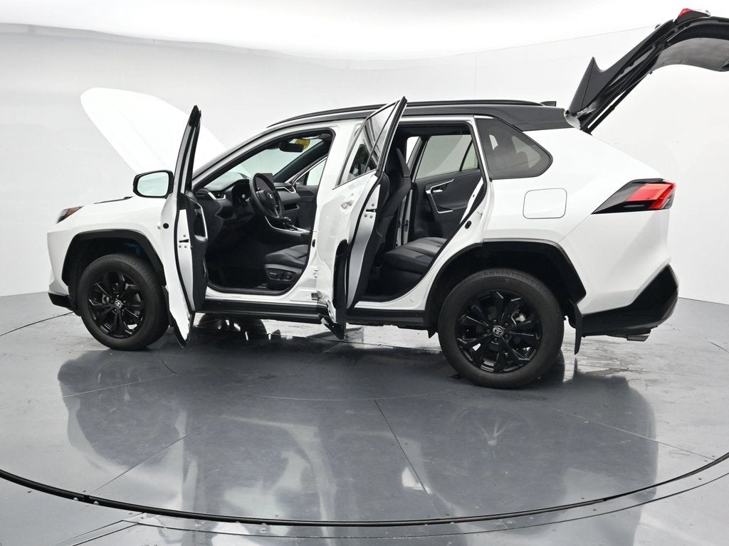 2023 Toyota RAV4 XSE
