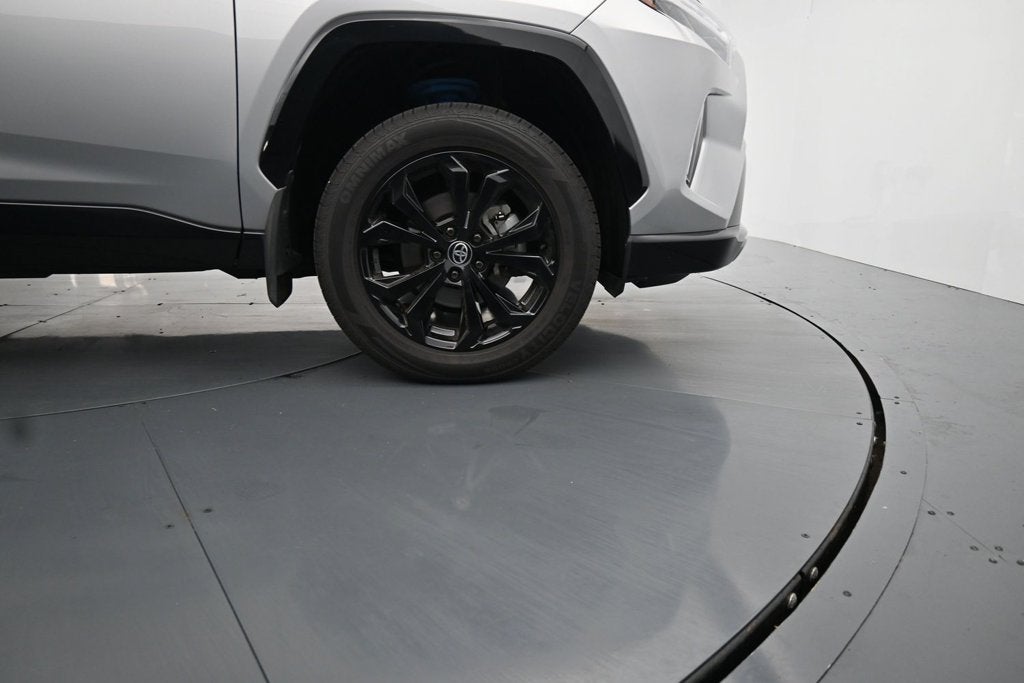 2024 Toyota RAV4 XSE