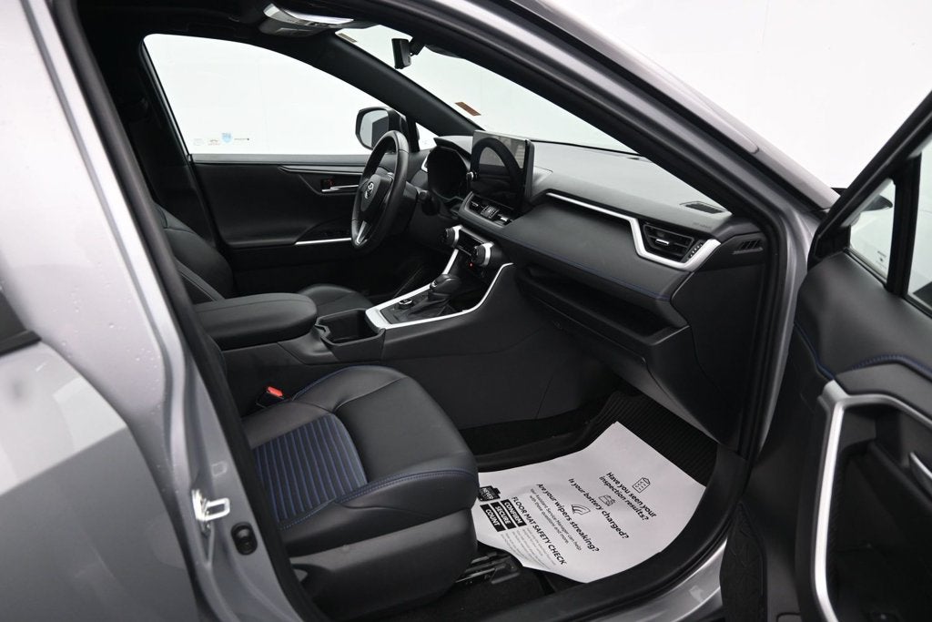 2024 Toyota RAV4 XSE