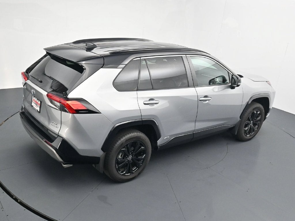 2024 Toyota RAV4 XSE