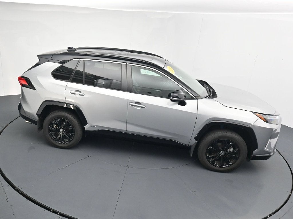 2024 Toyota RAV4 XSE