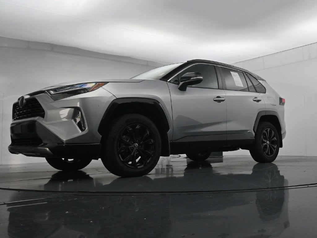 2024 Toyota RAV4 XSE