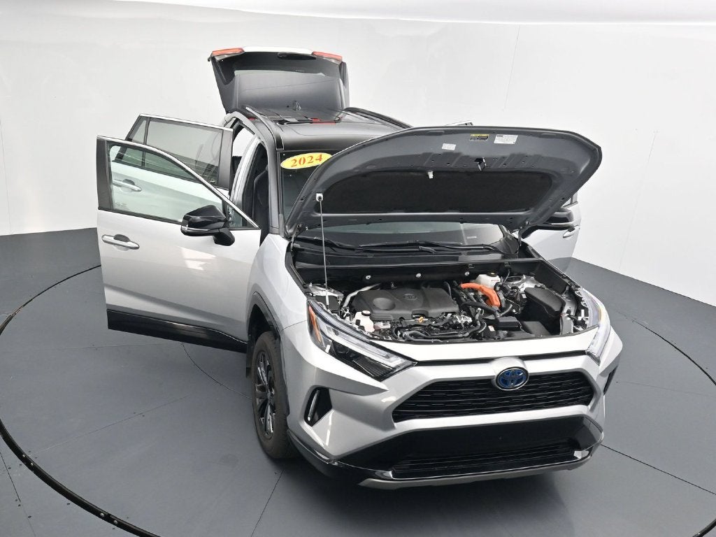 2024 Toyota RAV4 XSE