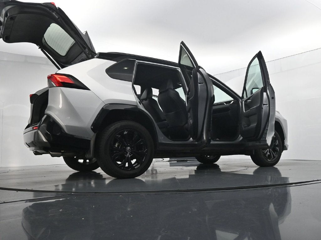 2024 Toyota RAV4 XSE