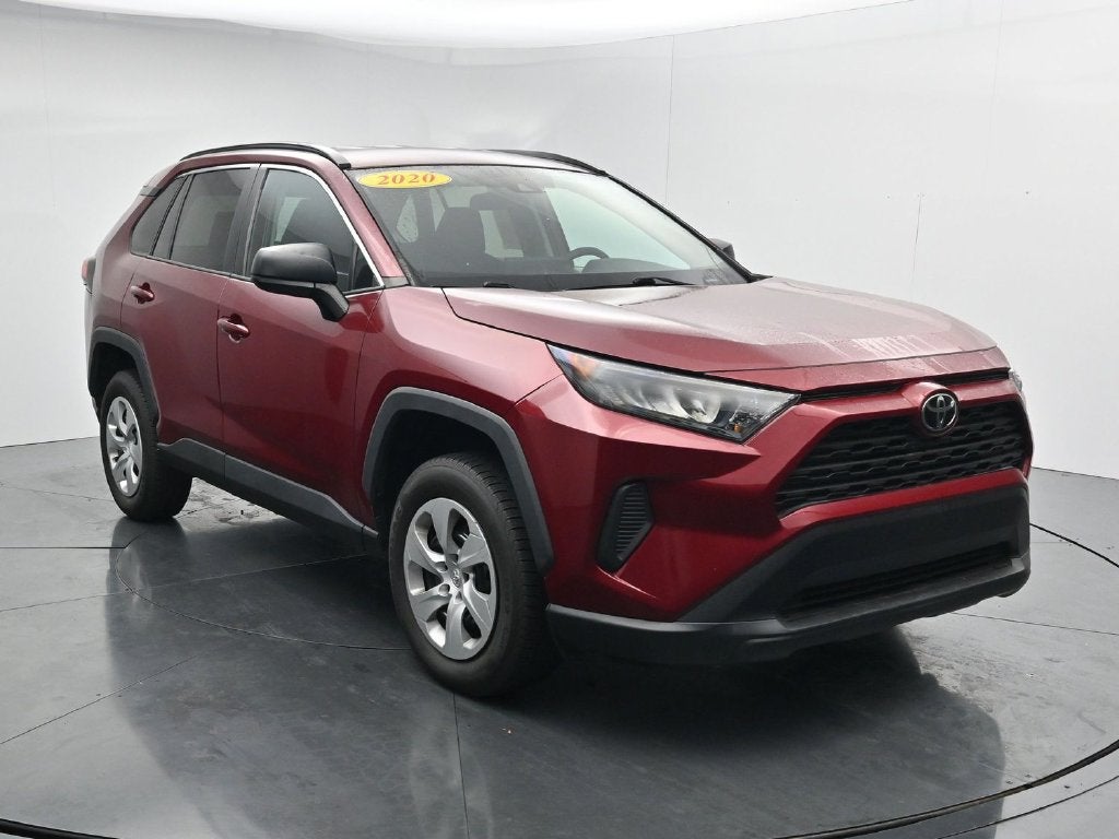 2020 Toyota RAV4 LE